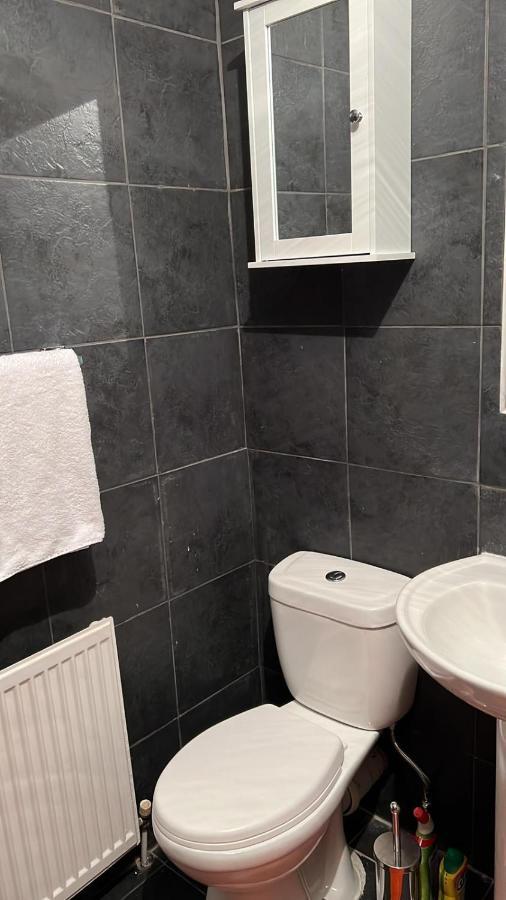 Smalinz Homes Finchley 런던 외부 사진
